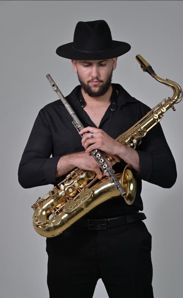 Saxophone and flute